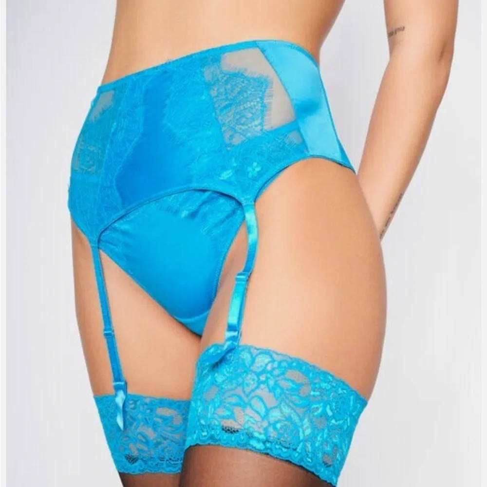 Ann Summers The Siren Thong Small